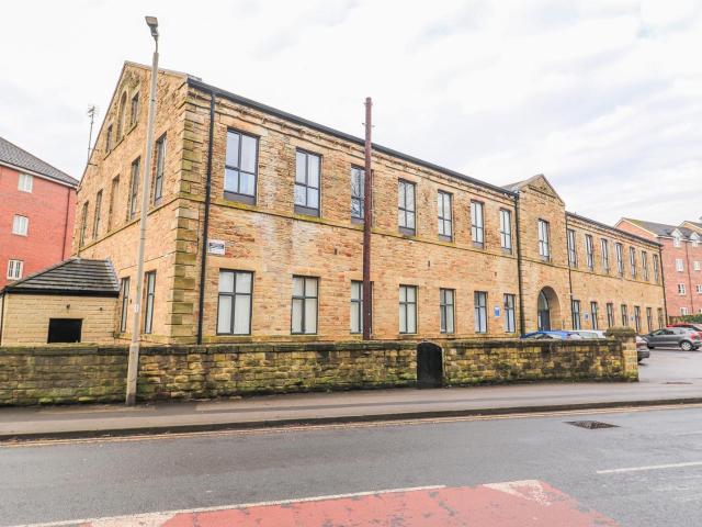 1 Bedroom Property For Rent Church Street, Ossett
