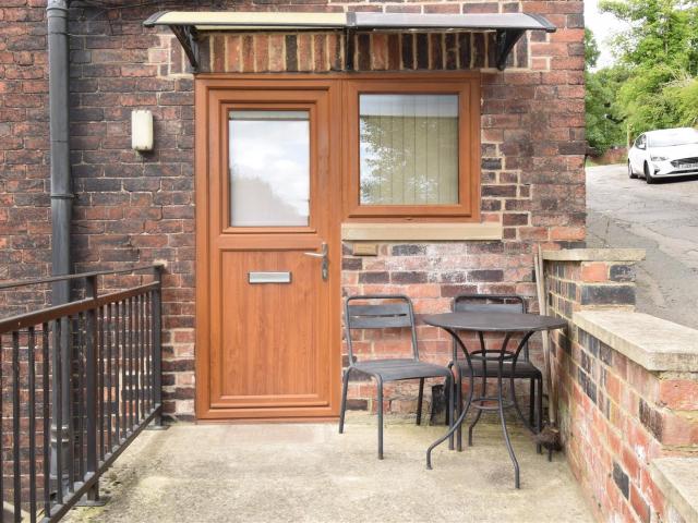 1 Bedroom Property For Rent Addingford Lane, Horbury