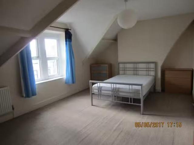 1 bedroom property for rent in Kings Road, Pontcanna, Cardiff.