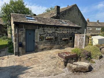 1 Bedroom Property For Rent Old Town Farm Wadsworth, Hebden Bridge