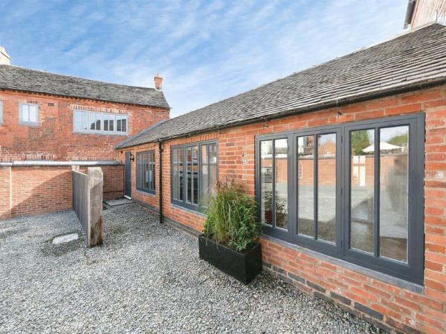 1 bedroom property for sale
