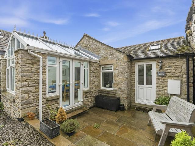 1 bedroom property for sale