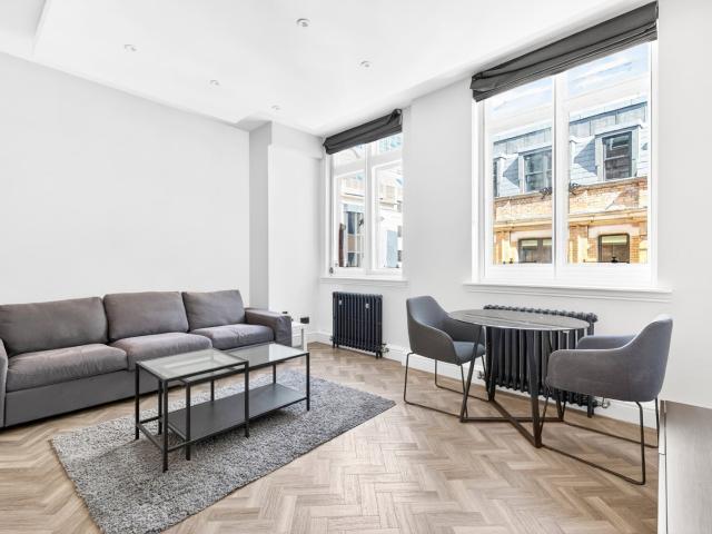 1 bedroom property in 20 Creechurch Lane, London, EC3A £2,800 pcm | Chestertons