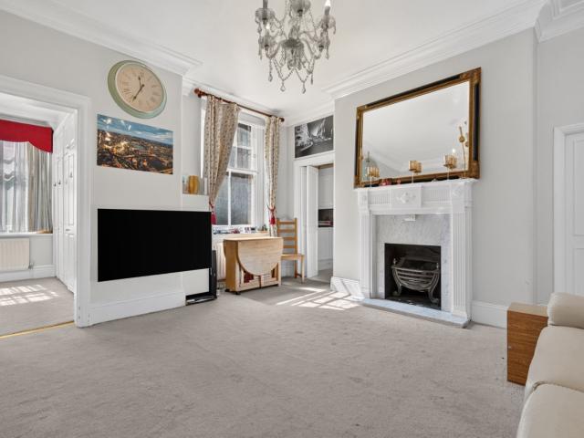 1 bedroom property in Greycoat Street, London, SW1P £2,500 pcm | Chestertons