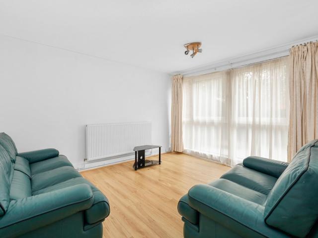 1 bedroom property in Southfleet, Malden Road, London, NW5 £1,800 pcm | Chestertons