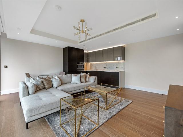 1 bedroom property in Warwick Lane, Kensington, London, W14 £3,750 pcm | Chestertons