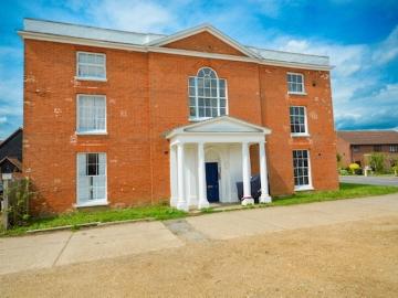 1 bedroom property to let in Moorgate House, NR19 1PP £700 pcm