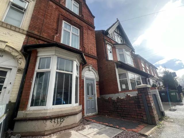 1 bedroom property to let in Mount Pleasant, Redditch £600 pcm