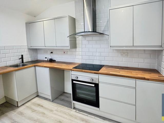 1 bedroom property to let in Barrack Lane, Ipswich £825 pcm
