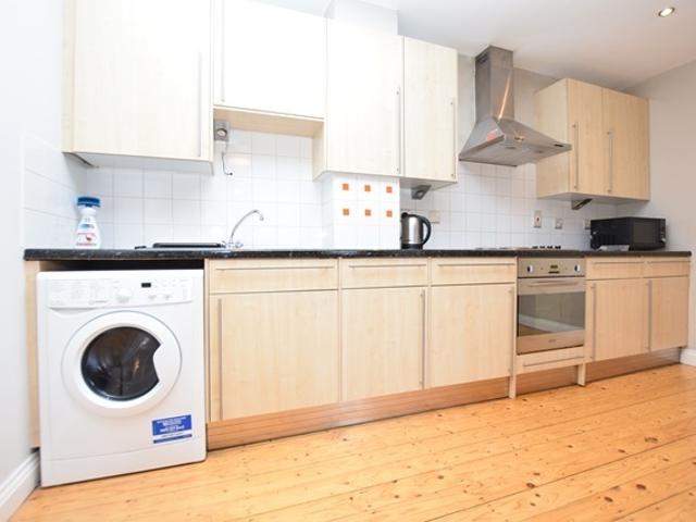1 bedroom property to let in Cavendish Street, S3 7RZ £900 pcm
