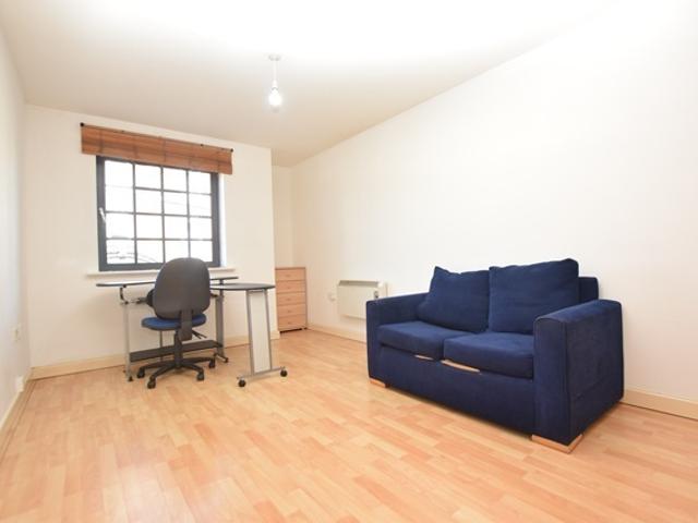 1 bedroom property to let in City Wharf, Nursery Street, S3 8GF £750 pcm