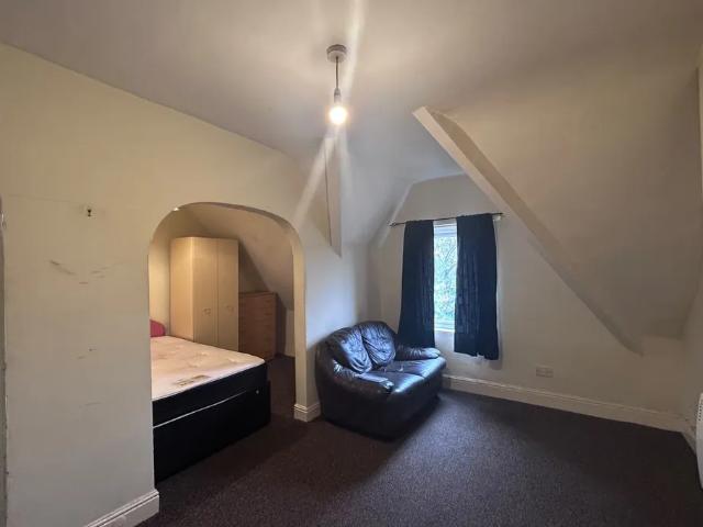 1 bedroom property to let in Gravelly Hill, Erdington, B23 £775 pcm