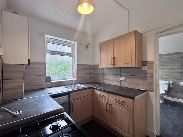 1 bedroom property to let in Gravelly Hill, Erdington, B23 £850 pcm