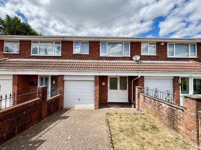 1 bedroom property to let in Heathside Drive, Kings Norton, B38 £650 pcm
