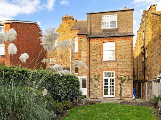 1 bedroom property to let in Parklands, Surbiton, KT5 £1,695 pcm