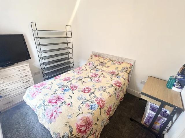 1 bedroom property to let in Richmond Hill, Oldbury £500 pcm
