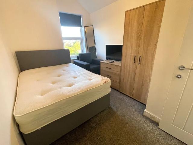 1 bedroom property to let in Room 5, Florence Road, Acocks Green £600 pcm