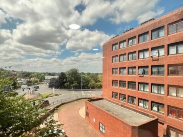 1 bedroom property to let in Telecom House, Wolverhampton £795 pcm