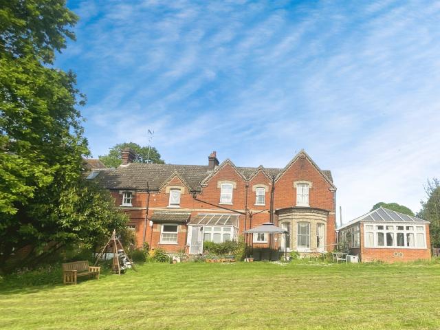 1 bedroom property to let in Thurleston Lane, Ipswich £375 pcm