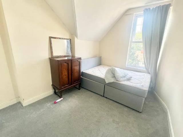 1 bedroom property to let in Vicarage Road, Jewellery Quarter £550 pcm