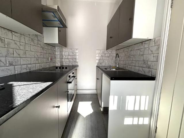 1 bedroom property to let in Watford Road,Cotteridge, B30 £800 pcm