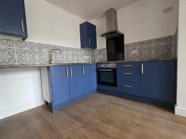 1 bedroom property to let in Wellington Road, Bilston, WV14 £800 pcm