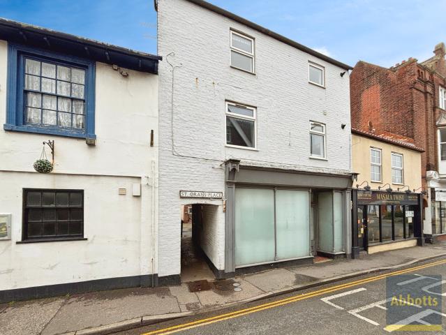 1 bedroom property to let in West Street, Cromer, NR27 £800 pcm
