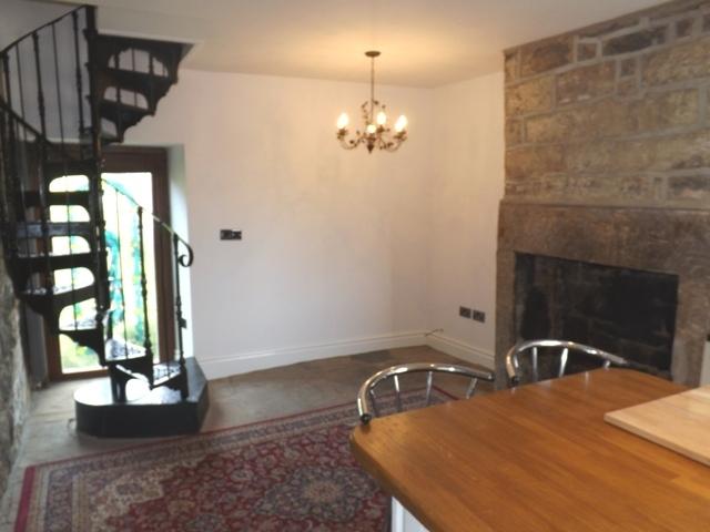 1 bedroom property to let in Worrall Road, Worrall, S6 4BD £800 pcm