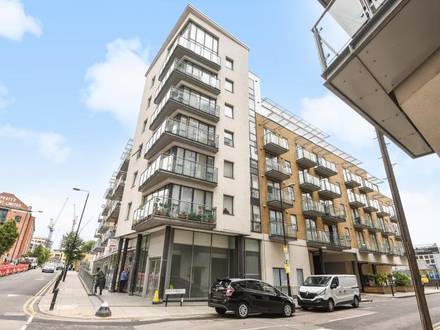 property to let in Yeo Street, London, E3 £1,600 pcm