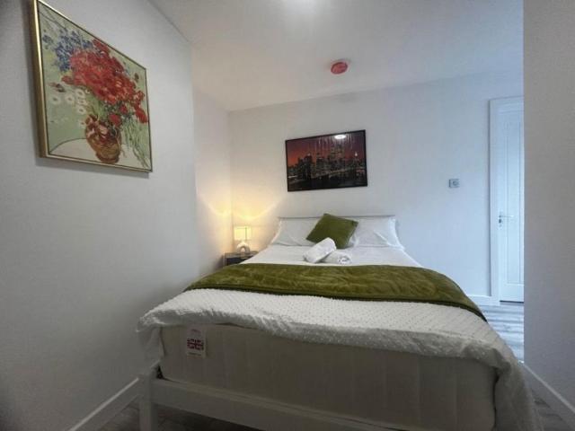 1 bedroom Property To Let