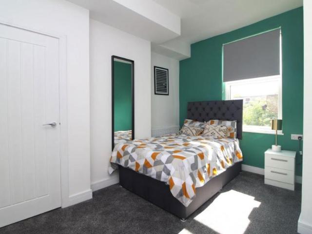 1 bedroom Property To Let