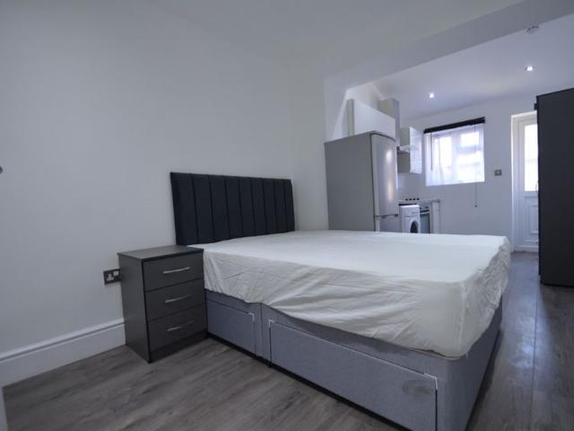 1 bedroom Property to rent