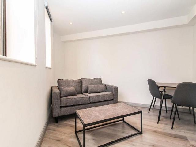 1 bedroom property to rent