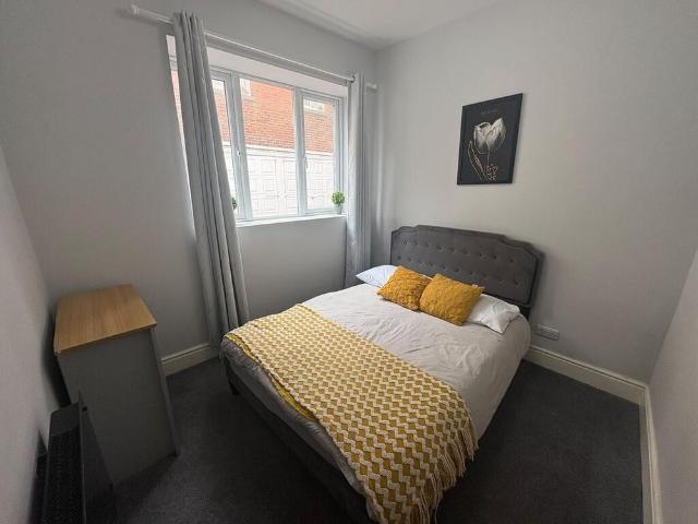 1 bedroom property to rent