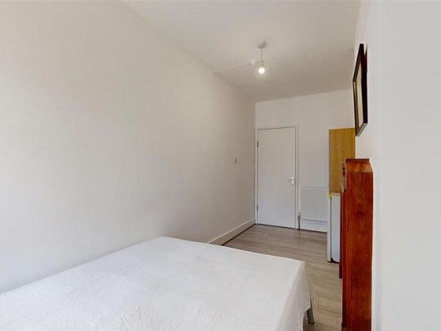 1 bedroom property to rent