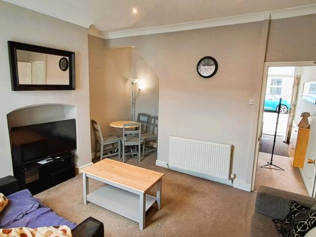 1 bedroom property to rent