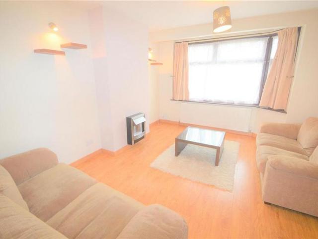 1 bedroom property to rent