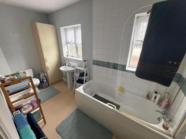 1 bedroom property to rent