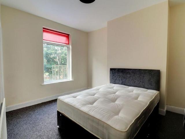 1 bedroom property to rent