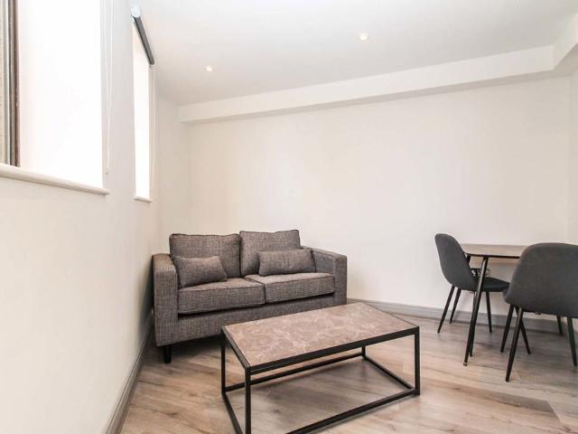1 bedroom property to rent