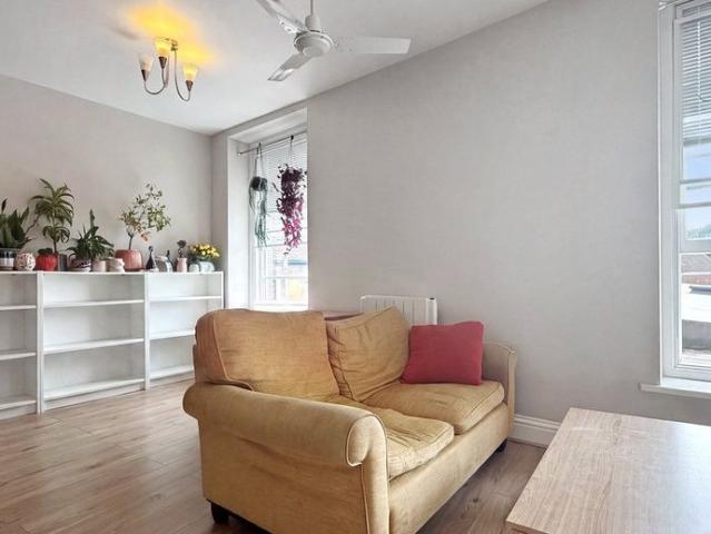 1 bedroom property to rent