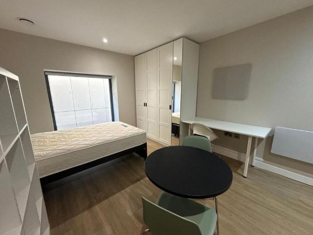 1 bedroom property to rent