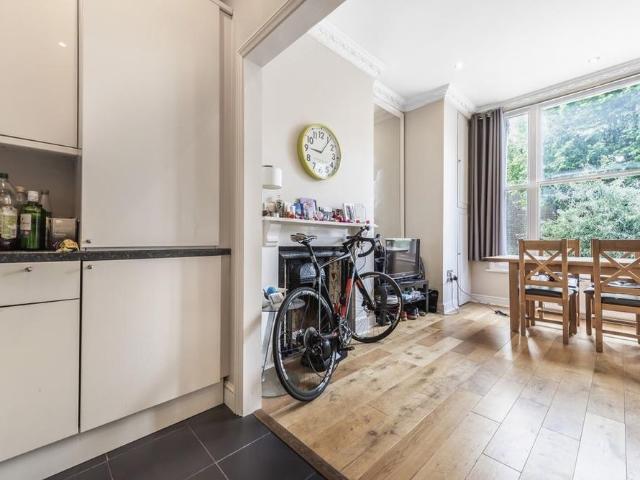 1 bedroom property to rent