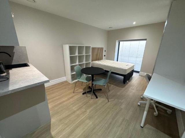 1 bedroom property to rent