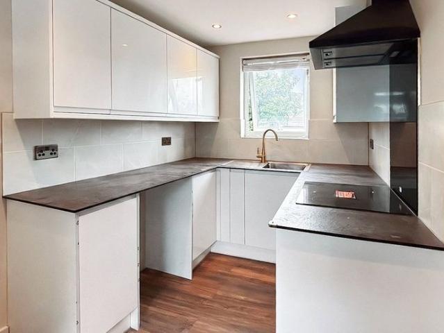 1 bedroom property to rent