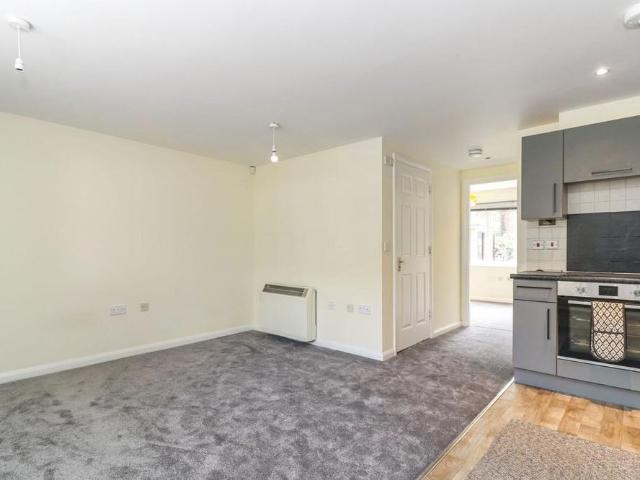 1 bedroom property to rent