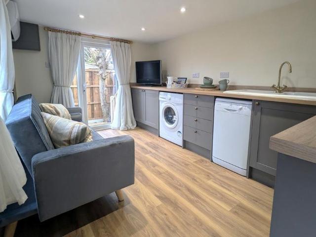 1 bedroom property to rent