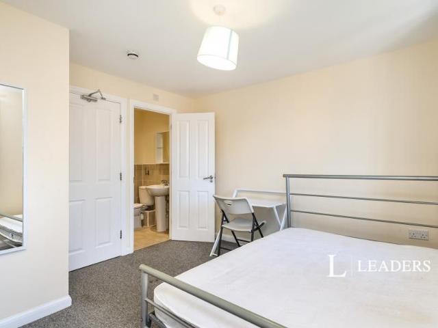 1 bedroom property to rent 3 Chipmunk Chase, Hatfield, Hertfordshire, AL10