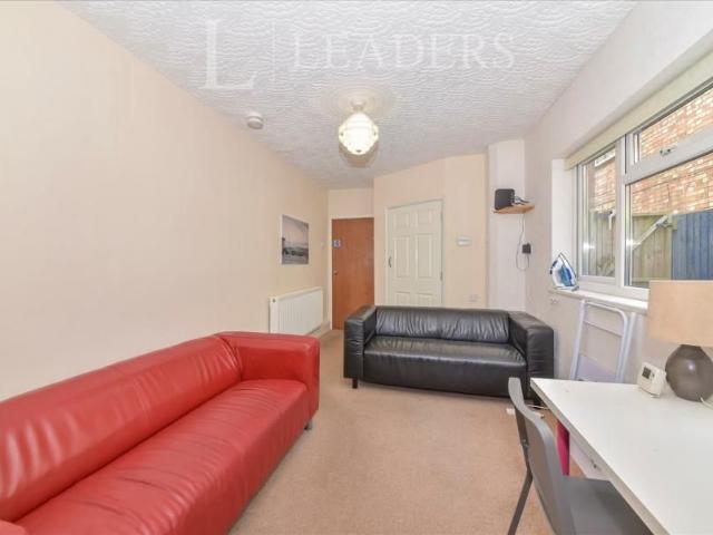1 bedroom property to rent All Saints Road, Peterborough, Cambridgeshire, PE1