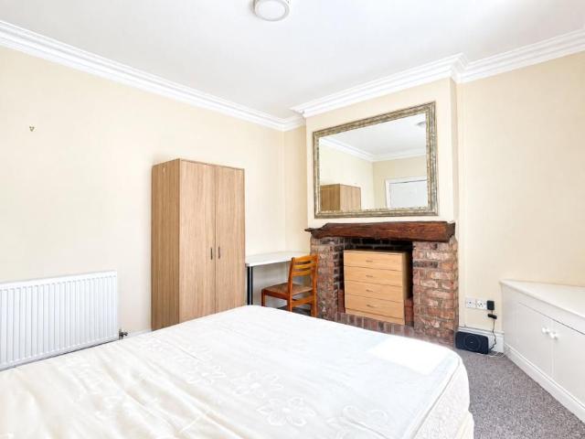 1 bedroom property to rent Churton Road, Chester, Cheshire, CH3